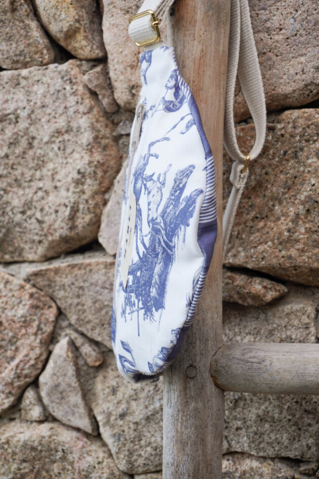 Sac banane mini Emilie - Toile de jouy bleu gris – Image 5