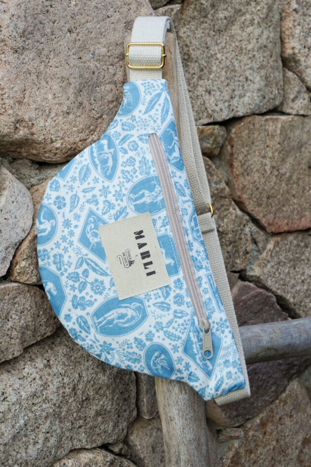 Sac banane mini Emilie - Toile de jouy bleu ciel – Image 3