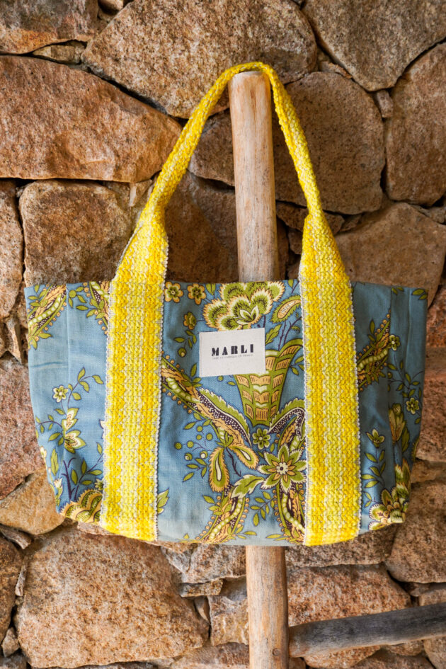 Cabas carré vert d'eau et jaune citron – Image 2