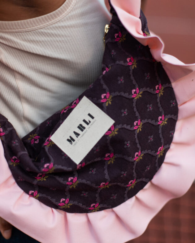 Sac banane froufrou paloma bicolore Fleuri bordeaux et rose et froufrou rose pale – Image 2