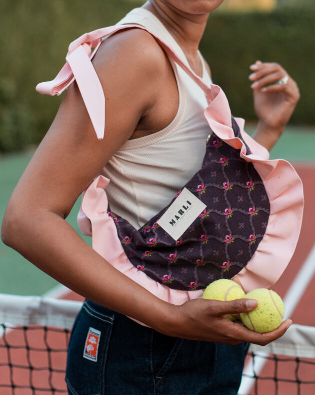 Sac banane froufrou paloma bicolore Fleuri bordeaux et rose et froufrou rose pale – Image 4
