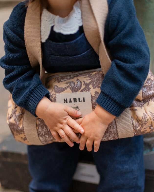 Sac Polochon mini Dima Toile de Jouy beige et marron – Image 3