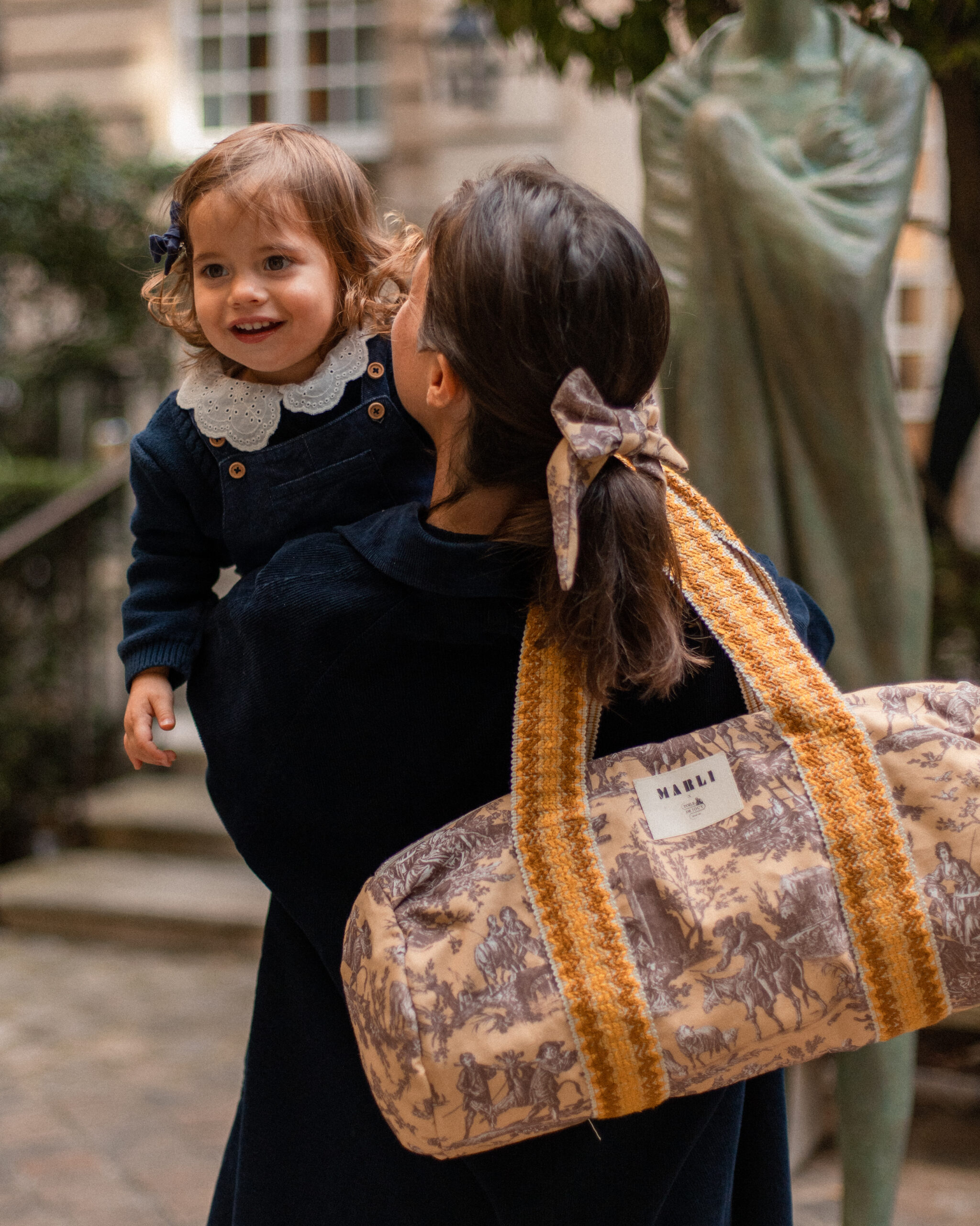 Sac Polochon dim toile de jouy beige et marron – Image 3