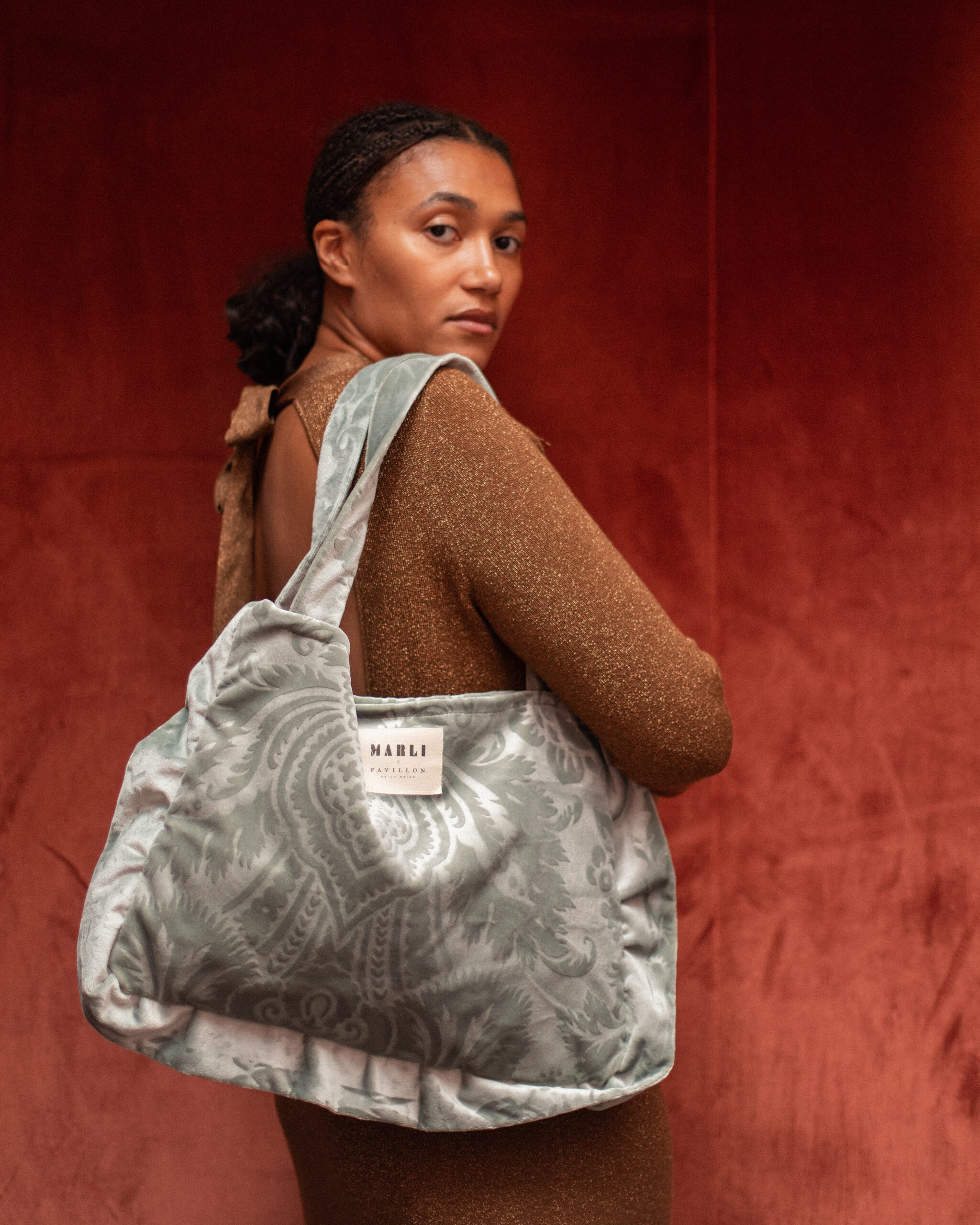 Cabas froufrou Talia - Velours bleu gris – Image 3