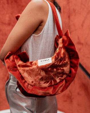 Sac banane froufrou Marie - Velours terracota