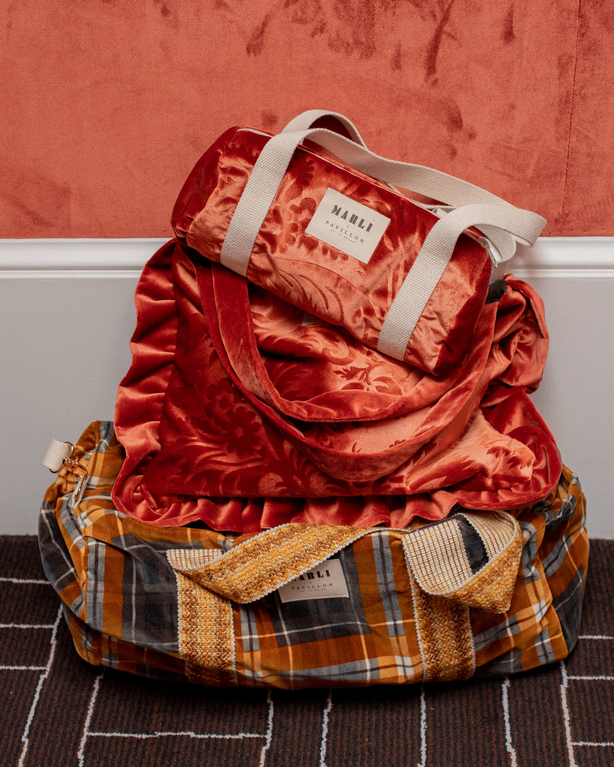 Sac Polochon mini Charlo velours terracota – Image 3