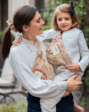 Sac banane mini Annie - Motif baroque beige et bordeaux