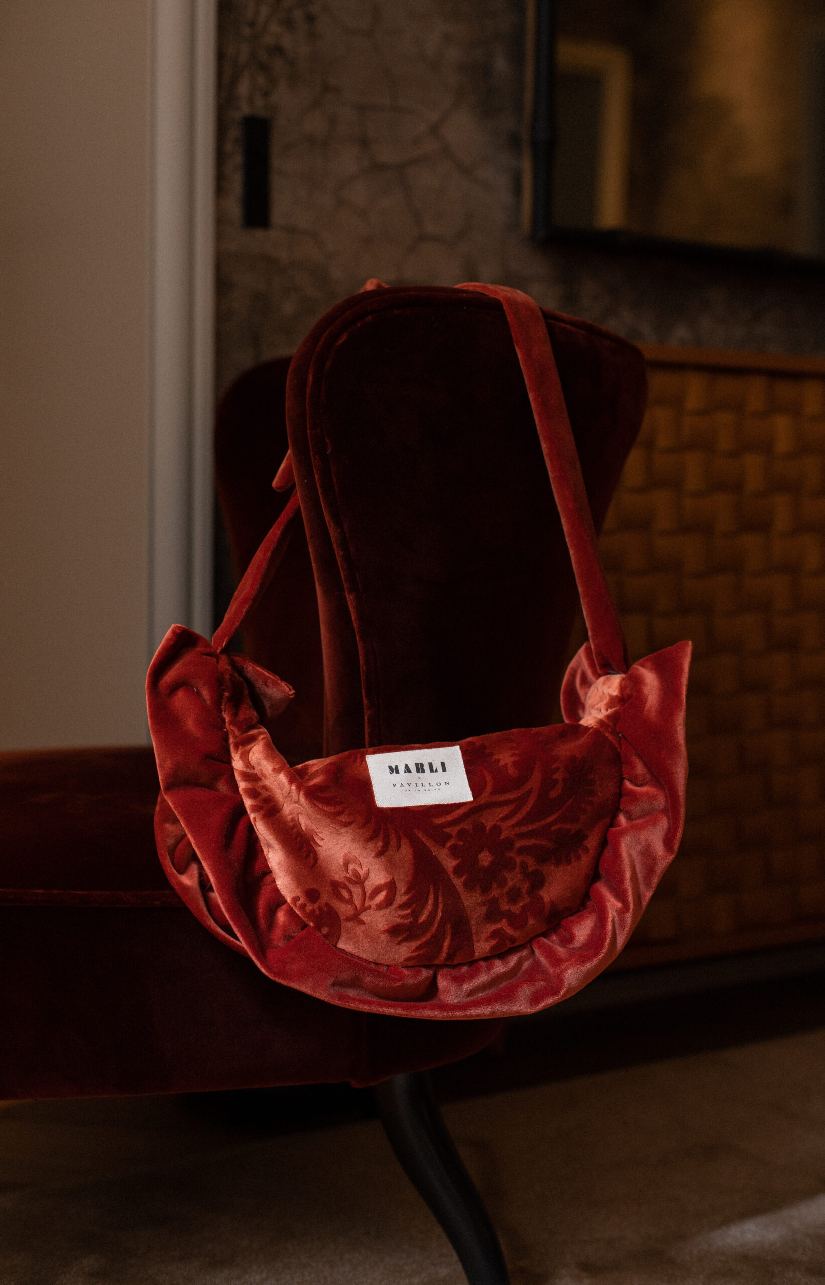 Sac banane froufrou Marie - Velours terracota – Image 2