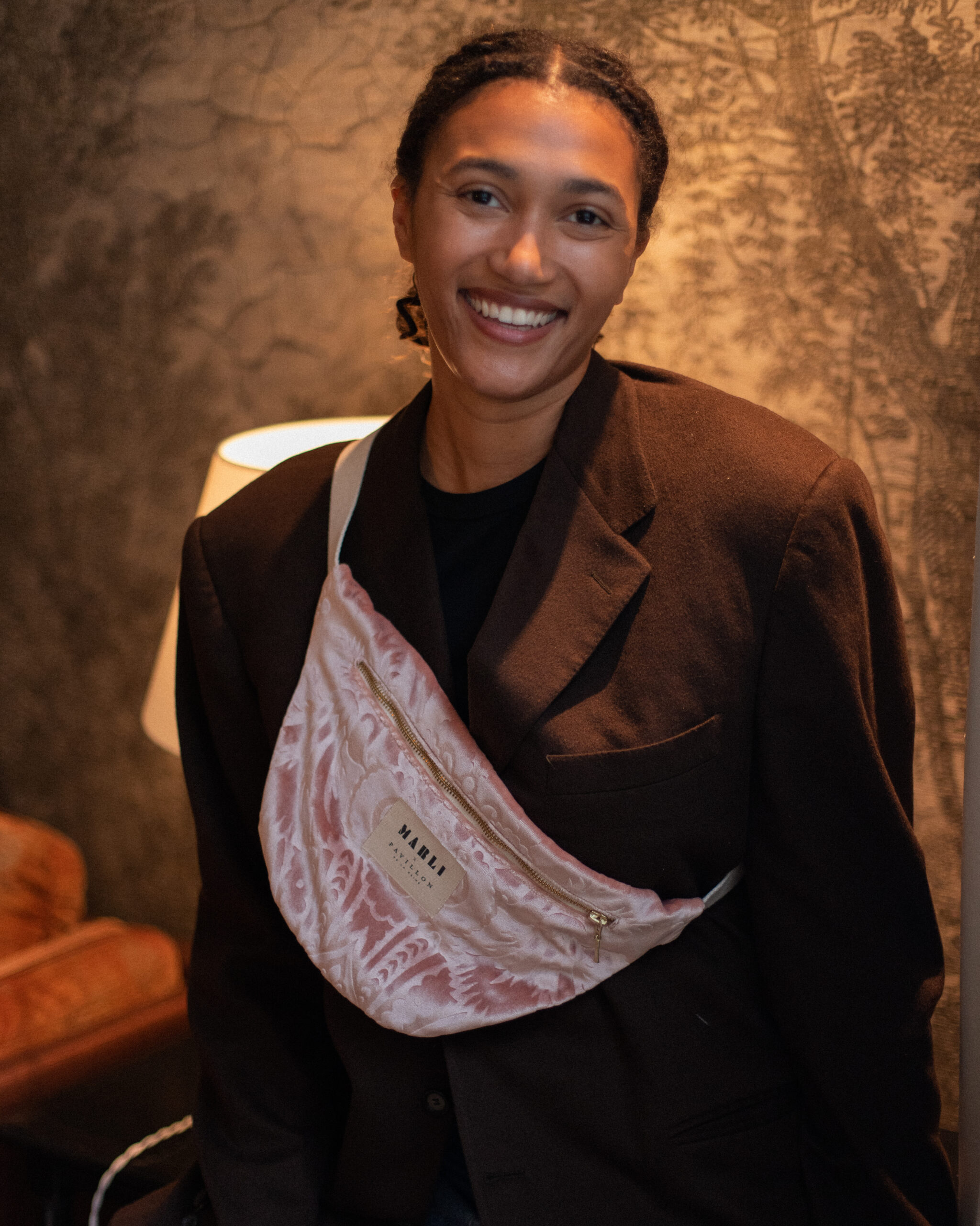 Sac banane Anne - Velours rose pâle