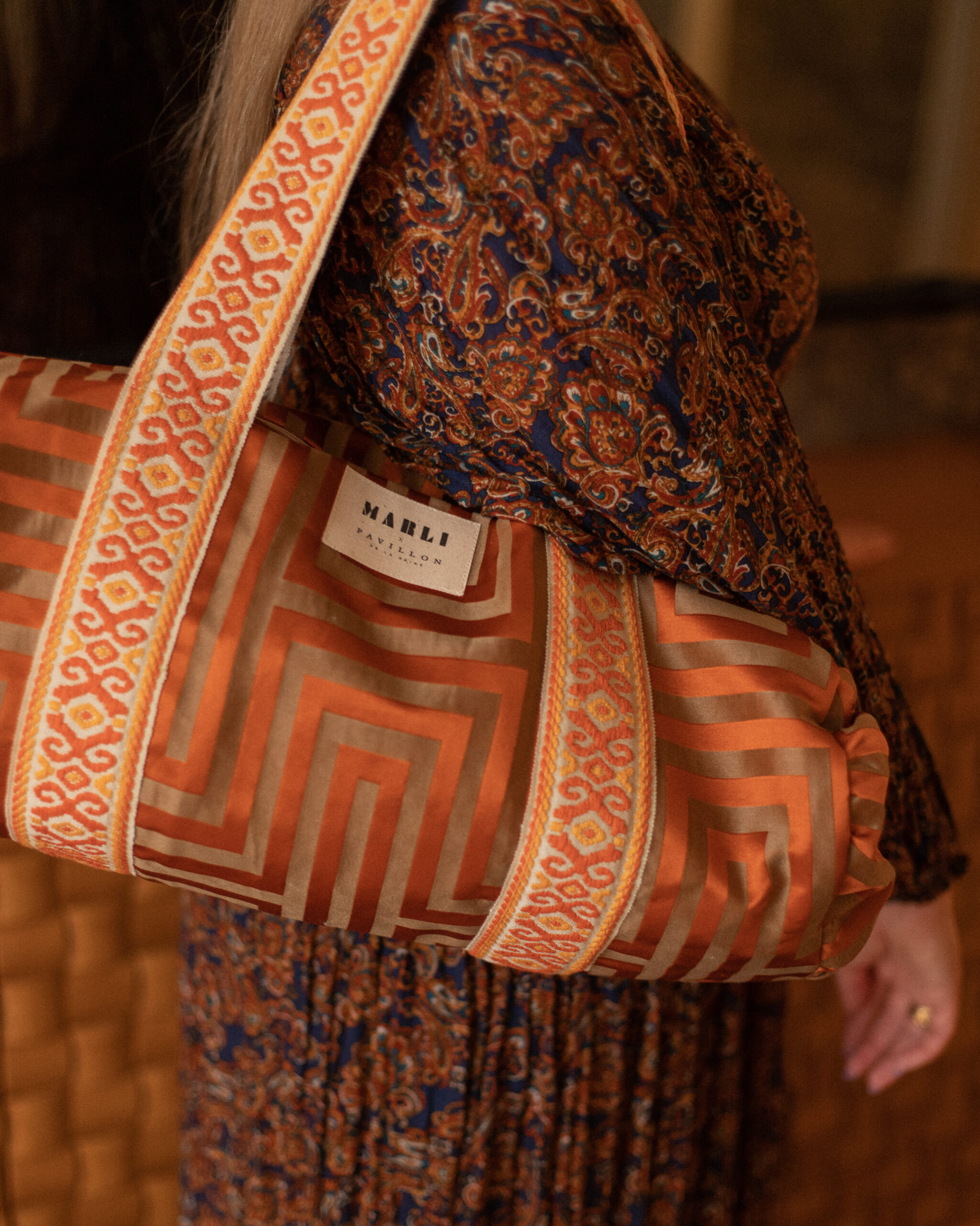 Sac Polochon charlie Motif rouille et beige – Image 3