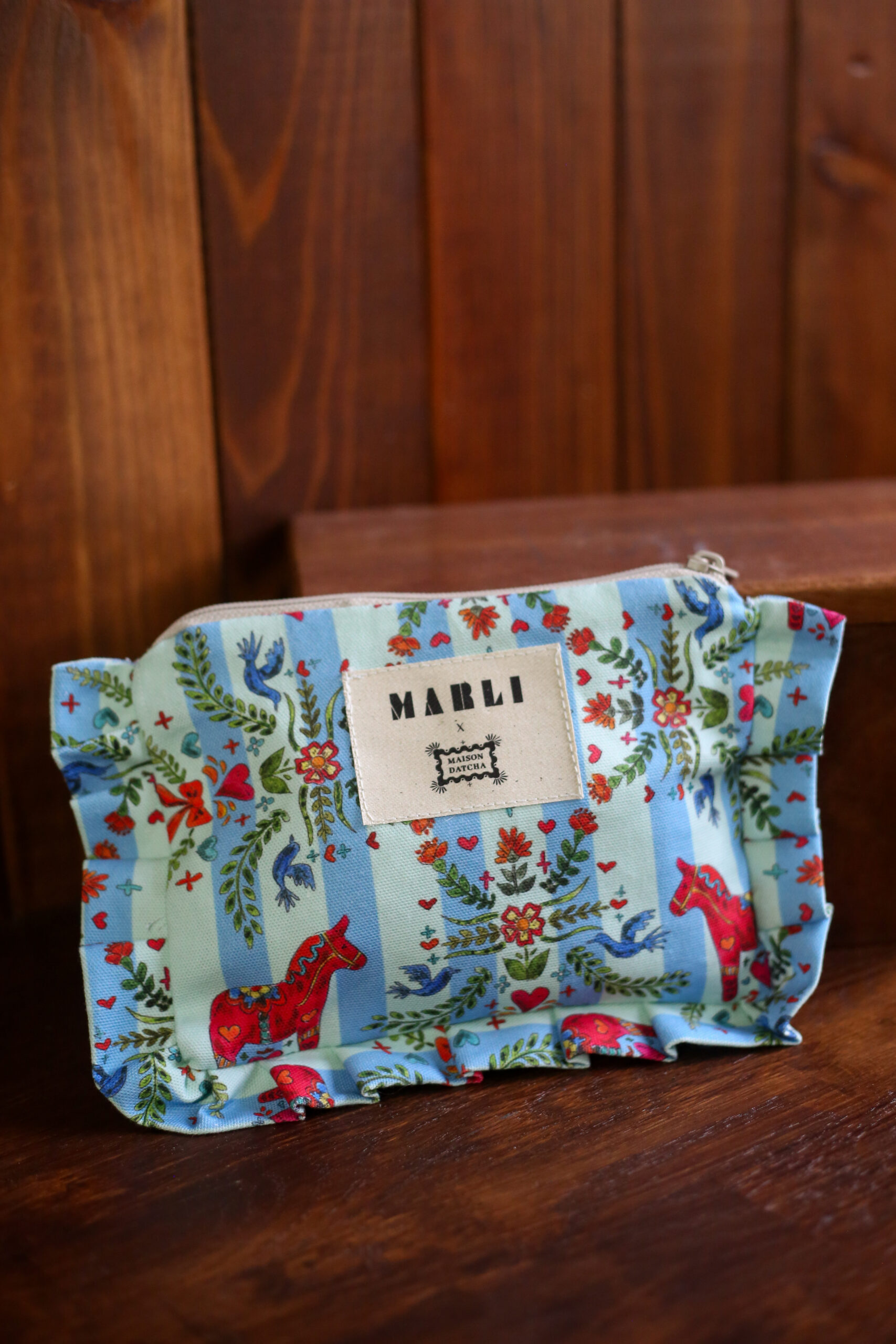 Trousse froufrou sofia - Motif chevaux rayé bleu ciel