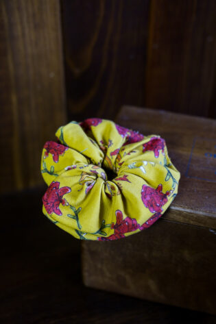 Chouchou Mila  - Motif fleuri jaune