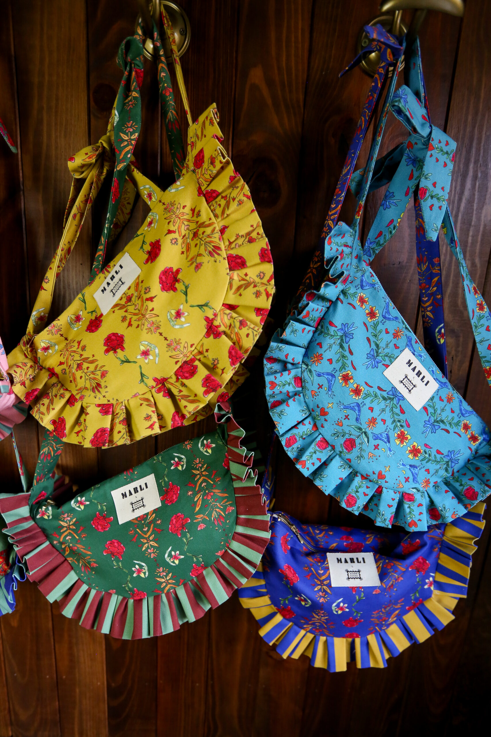 Banane froufrou Tatiana - Motif oiseaux bleu canard – Image 4