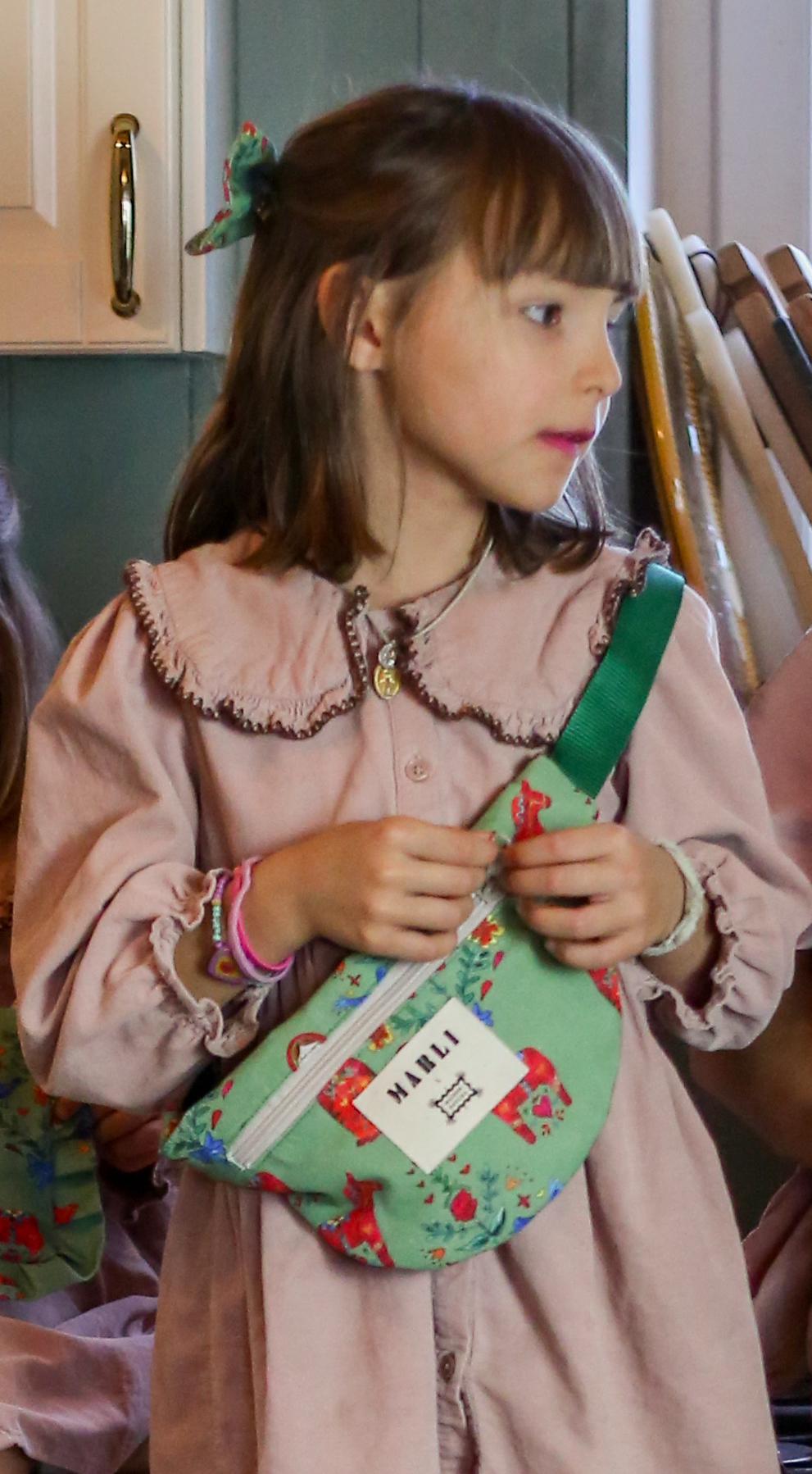 Banane mini Nouchka - Motif poupée russe chevaux verts