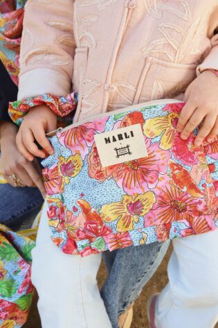 Trousse froufrou Camila - Motif Fleurs Brésil multicolore