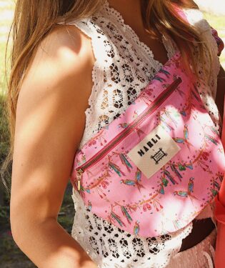 Banane Gabriela - Motif Bikini et Perroquets fond rose